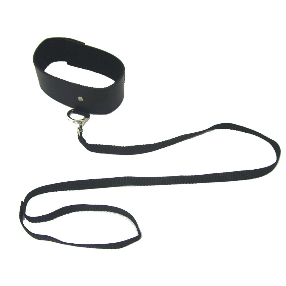 Black Leash and Collar – Toronto adult boutique – features