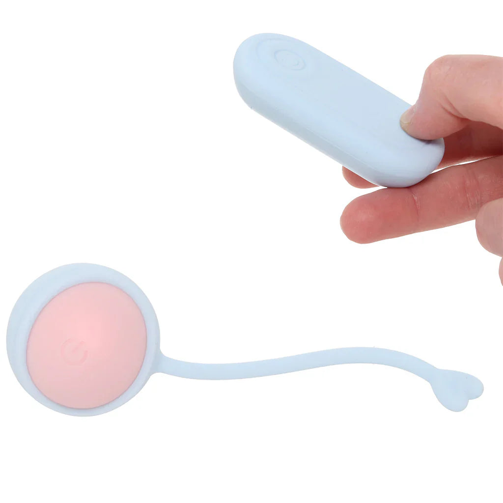 Loveline Pelvifit Strength Kegel Kit – Toronto adult shop – in use view